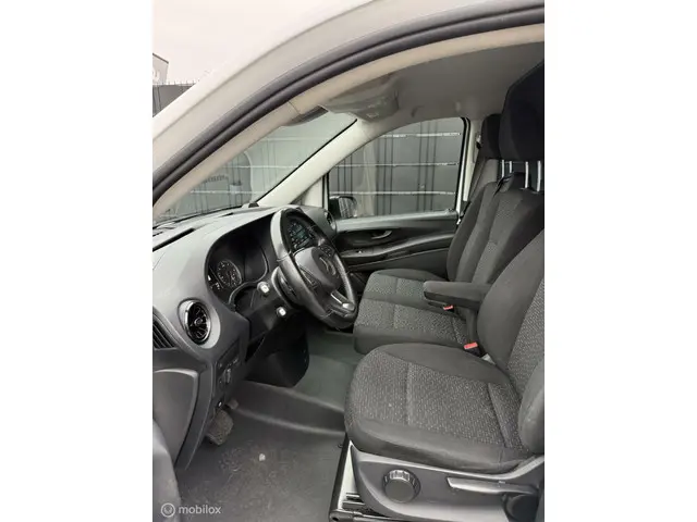 Mercedes-Benz Vito Bestel 116 CDI Lang 2021 Diesel 13