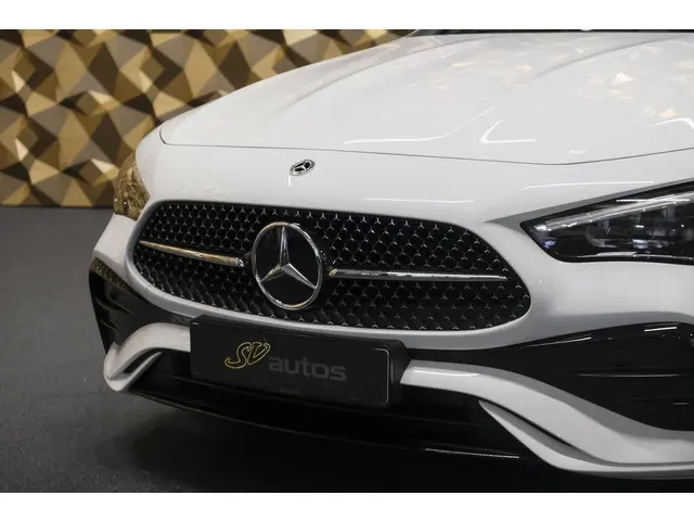 Mercedes-Benz CLE Coupé CLE200 AMG 204pk 2024 Benzine 21