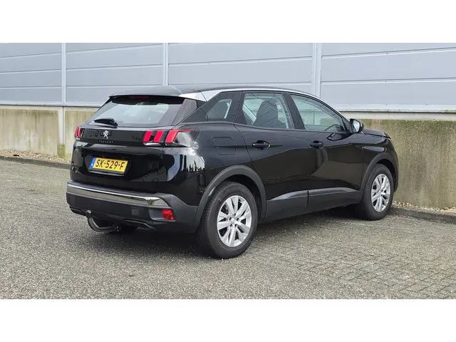 Peugeot 3008 1.2 PureTech Active 2018 Benzine 5