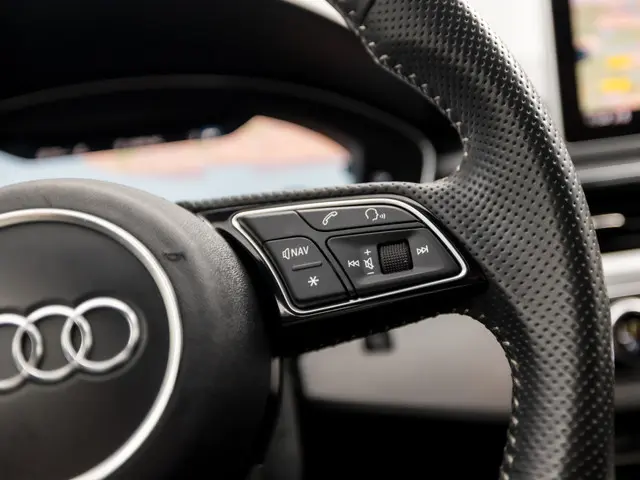 Audi A4 Avant 45 TFSI quattro Sport S line 2019 Benzine 22