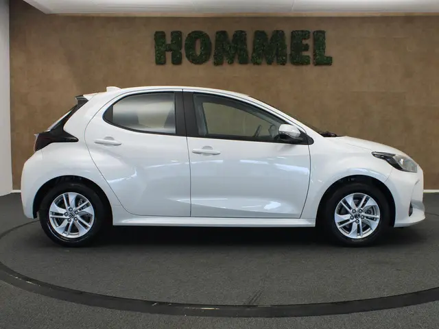 Mazda 2 Hybrid 1.5 Agile 2023 Hybride Benzine 8