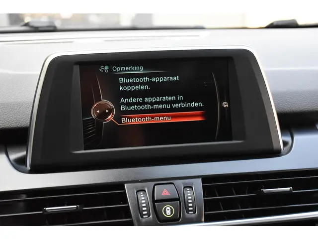 BMW 2 Serie Active Tourer 218i Executive 2015 Benzine 33