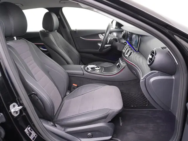 Mercedes-Benz E-Klasse 200 Sport Edition 2019 Benzine 38