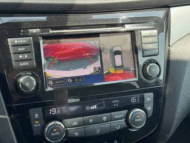 Nissan QASHQAI NISSAN Tekna Design 2019 Benzine 39