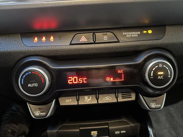 Kia Stonic 1.0 T-GDi MHEV ComfortLine 2022 Benzine 14