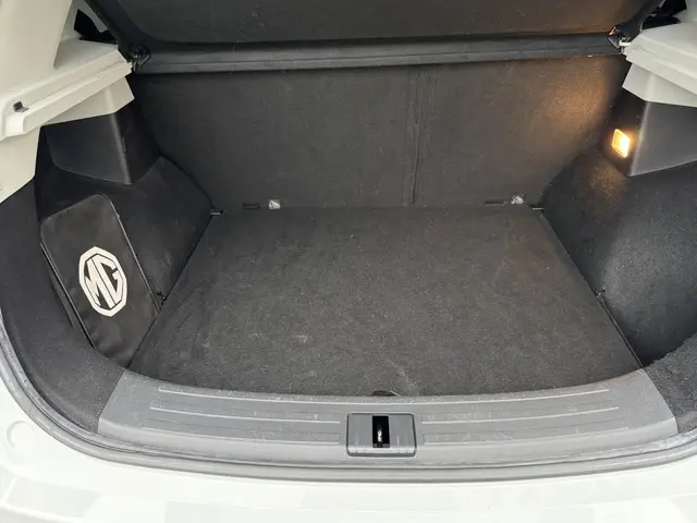 MG ZS EV MG Luxury 45 kWh 140pk 2020 Elektrisch 53