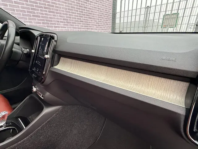 Volvo XC40 2.0 T4 Inscription 2018 Benzine 12