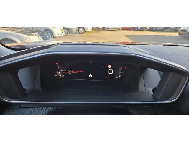 Peugeot 2008 1.2 PureTech GT Pack 2021 Benzine 5