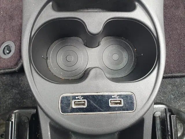 Fiat 500 1.0 Hybrid Club 2023 Benzine 15