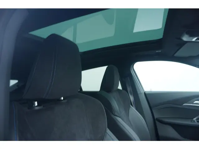 BMW X2 sDrive20i 2025 Benzine 23