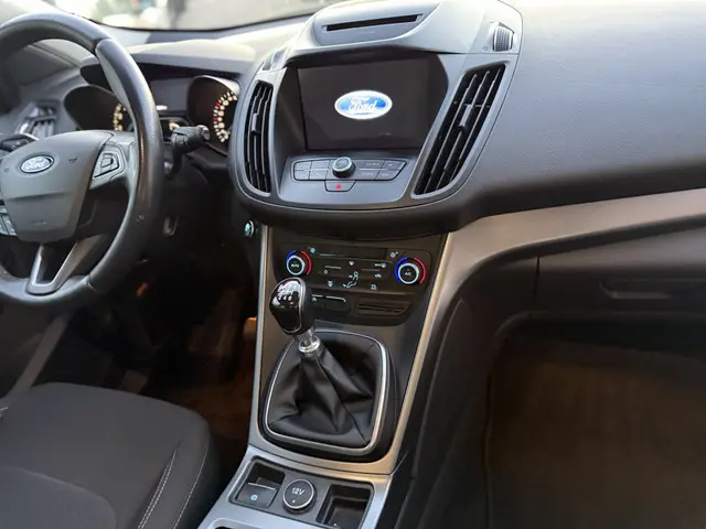 Ford Kuga 1ste eigenaar 1.5 EcoB. Trend Ult. 2017 Benzine 11