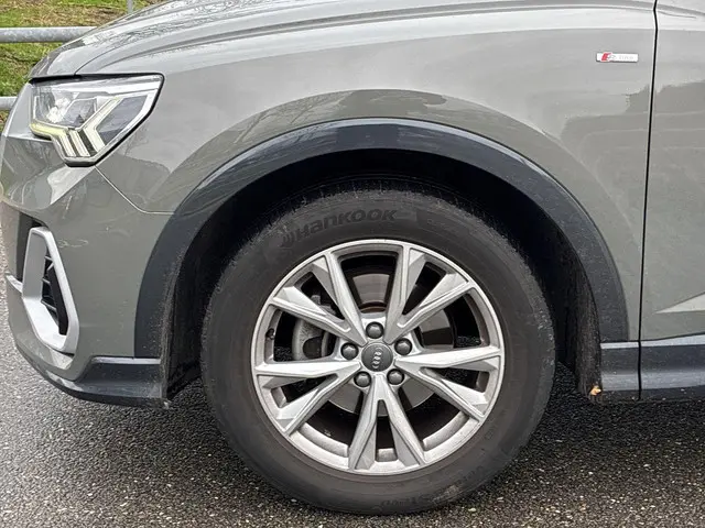 Audi Q3 Sportback 35 TFSI 150pk S Edition 2020 Benzine 14