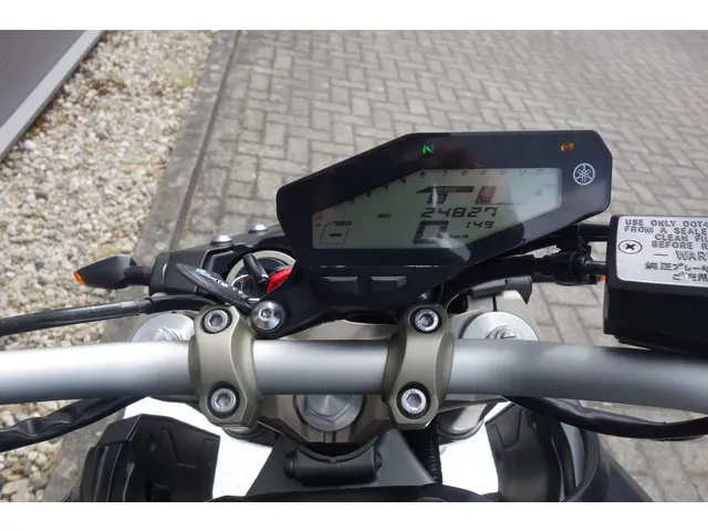 Yamaha MT 09 ABS 2014 Benzine 14