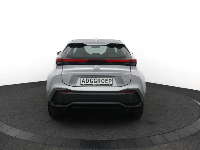 Toyota C-HR 1.8 Hybrid 140 Active 2025 Hybride Benzine 30