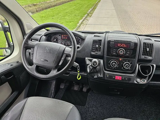 Peugeot Boxer 2.2 2013 Diesel 8