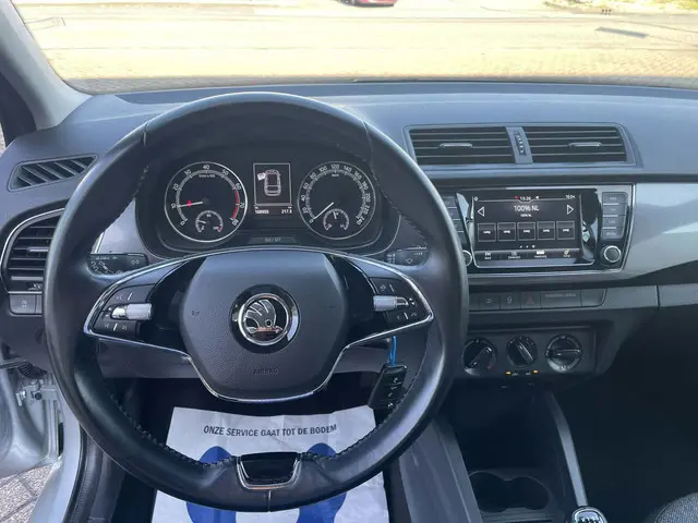 Škoda Fabia Combi 1.0 TSI Business Edition 2021 Benzine 8