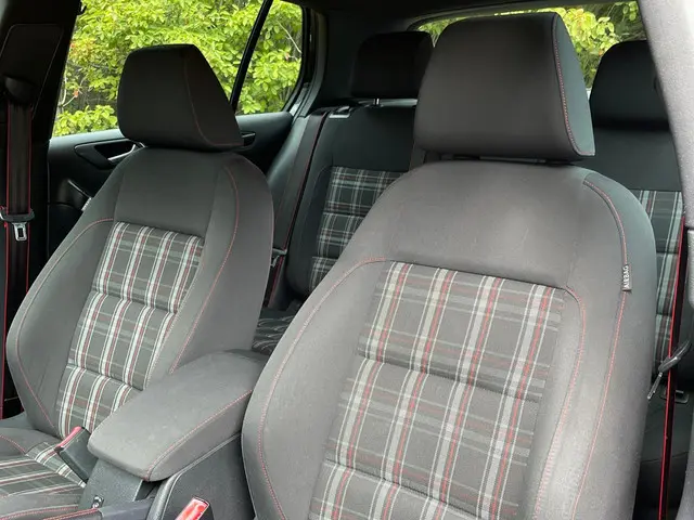 Volkswagen Golf GTI Performance / DSG/Airco 2014 Benzine 10