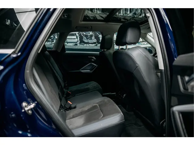 Audi Q3 40 TFSI quattro S Line Pro Line S 2019 Benzine 12