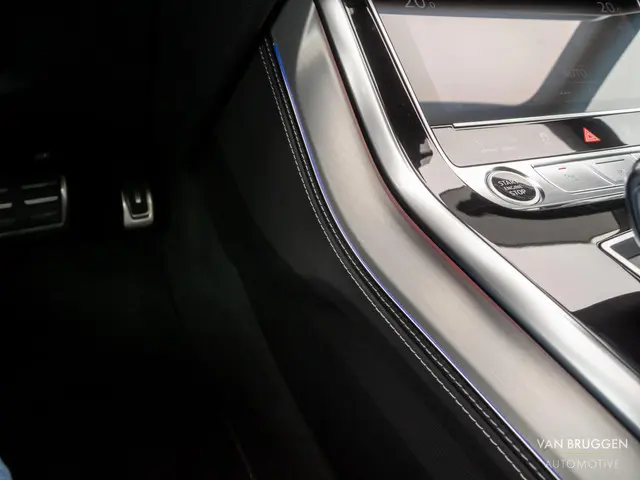 Audi Q8 60 TFSI E Quattro S-Line 2021 Hybride Benzine 44