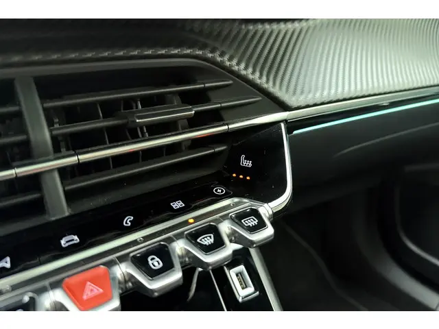 Peugeot e-2008 EV GT Pack 50 kWh 2022 Elektrisch 28