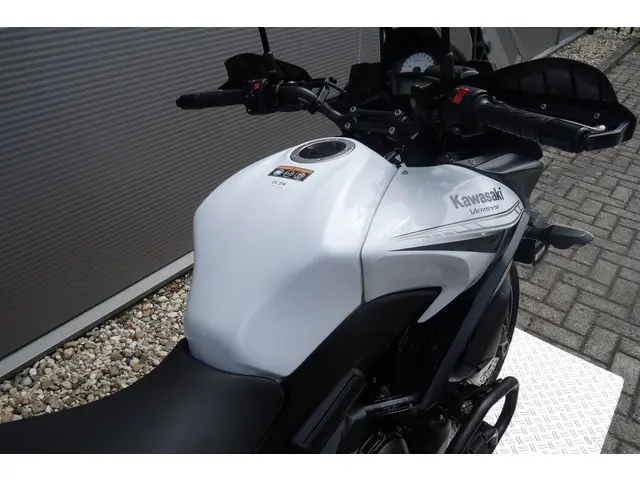 Kawasaki Versys 650 GRAND TOURER 2020 Benzine 13