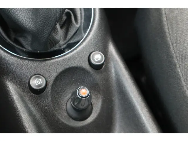 MINI One Mini 1.6 Business Line 2012 Benzine 29