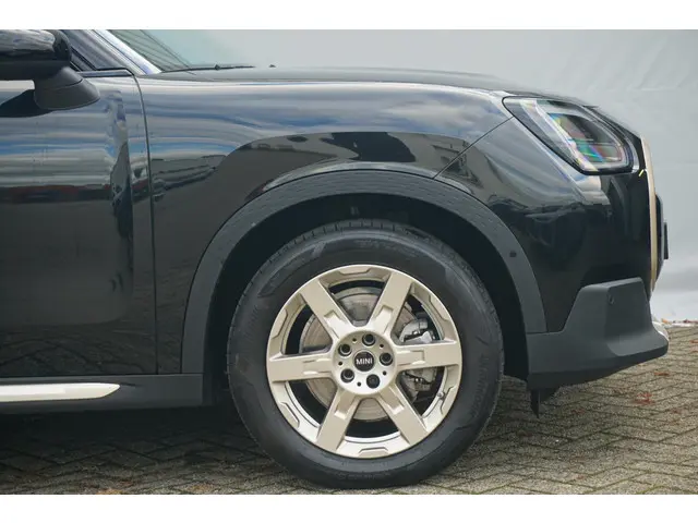 MINI Countryman C 2024 Benzine 6