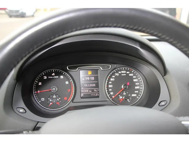Audi Q3 1.4 TFSI 2014 Benzine 10