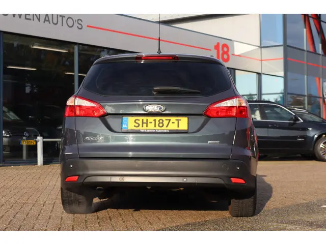 Ford Focus Wagon 1.6 TDCI Lease Trend 2013 Diesel 13