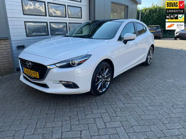 Mazda 3 2.0 SkyActiv-G 120 SkyLease GT 2019 Benzine