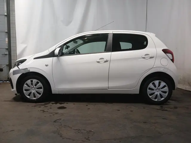 Peugeot 108 3