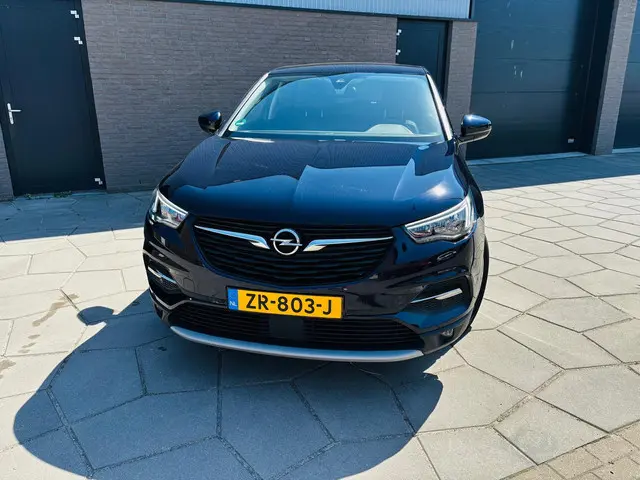 Opel Grandland X 1.2 Turbo Innovation 2019 Benzine 2