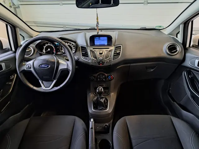 Ford Fiesta 1.0 EcoBoost Titanium 2013 Benzine 10