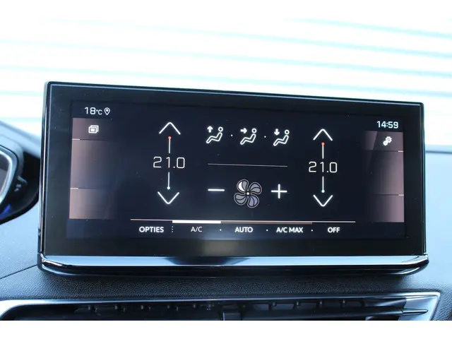 Peugeot 3008 1.2 PureTech Blue Lease GT 2021 Benzine 15