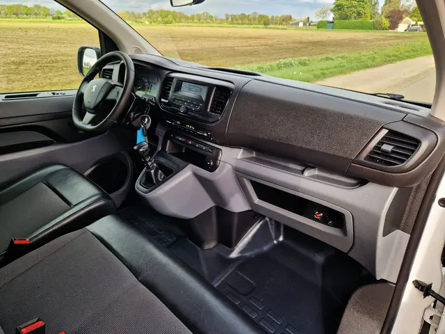 Peugeot Expert 1.5 BlueHDI L1 H1 2020 Diesel 14