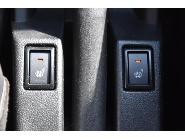 Suzuki Swift 1.2 Style Smart Hybrid 2021 Hybride Benzine 18