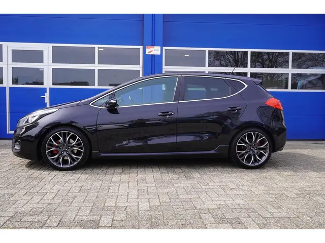Kia cee'd 1.6 GT 2013 Benzine 3