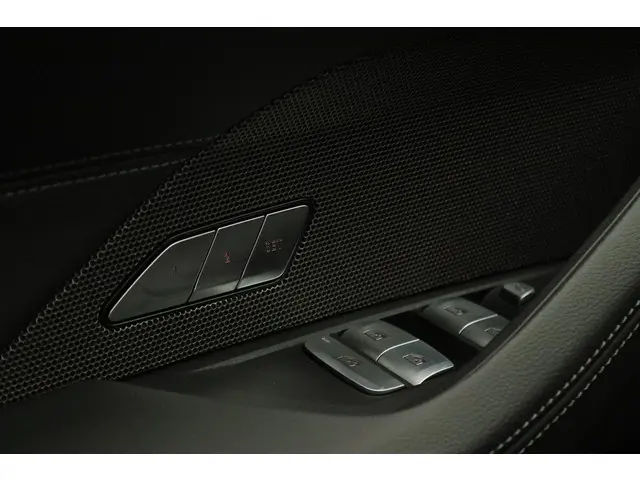 BMW i4 eDrive35 2025 Elektrisch 13