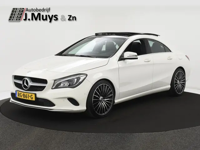 Mercedes-Benz CLA 180 Ambition 2016 Benzine