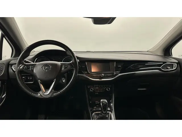 Opel Astra 2