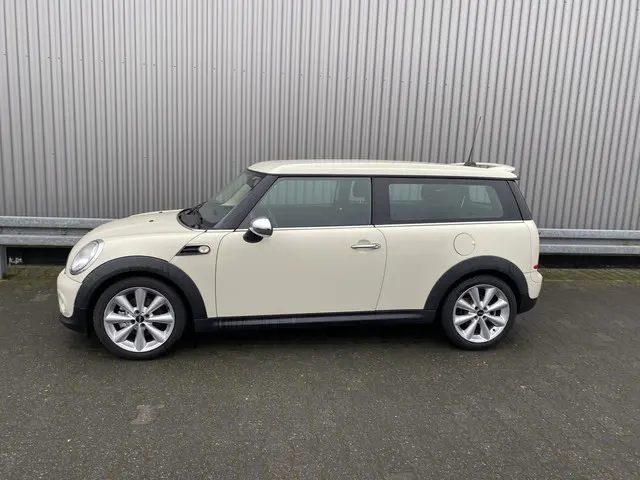 MINI Clubman Mini 1.6 One Final Edition 2014 Benzine 9