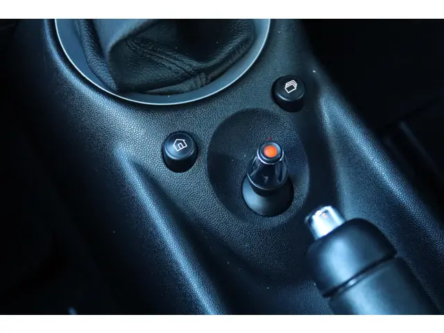 MINI Cooper S MINI COUPÉ 1.6 CHILLI 2012 Benzine 21