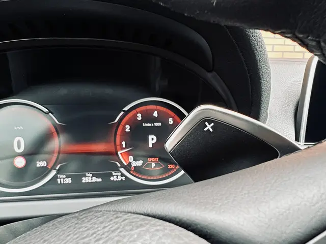 BMW 6 Serie Coupé 640i High Executive 2015 Benzine 27