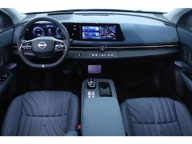 Nissan ARIYA 3