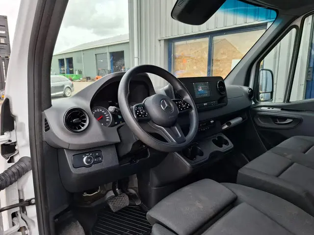 Mercedes-Benz Sprinter 315 1.9 CDI L4H3 RWD 2022 Diesel 17