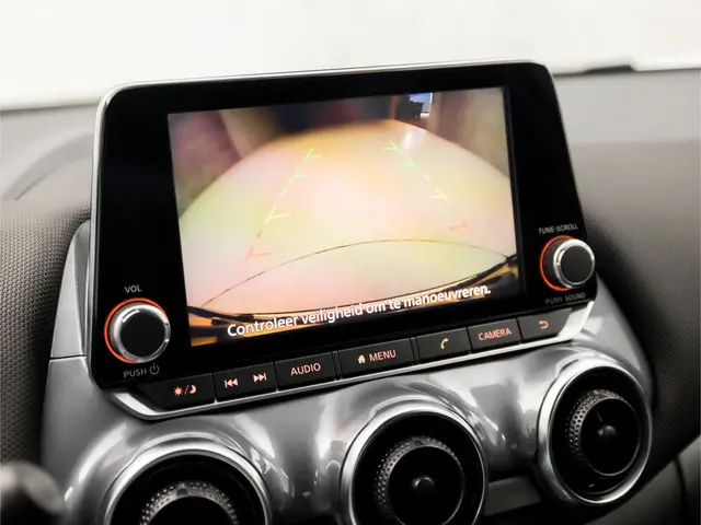 Nissan Juke 1.0 DIG-T Sport 2020 Benzine 14