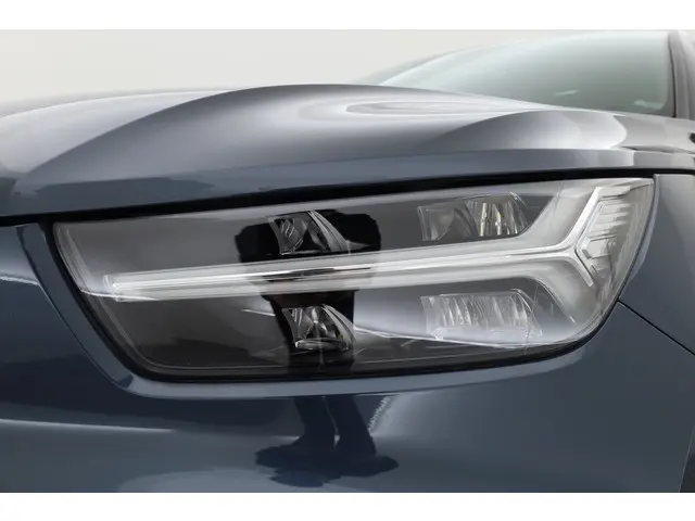 Volvo XC40 Recharge Plus 2022 Elektrisch 32