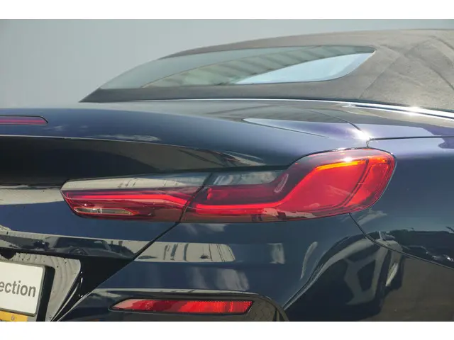 BMW 8 Serie Cabrio M850i xDrive 2021 Benzine 17
