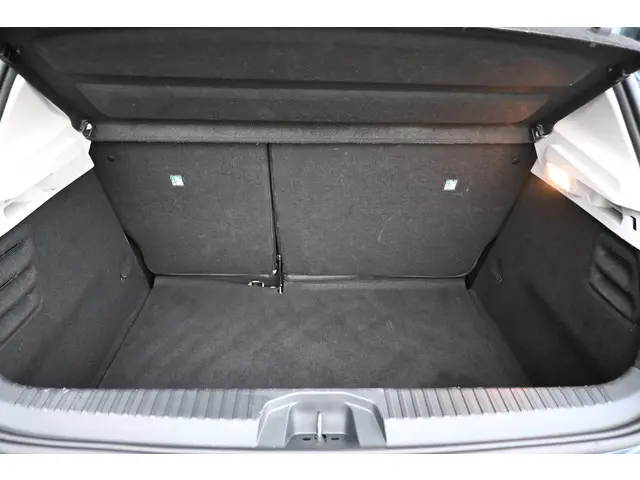 Renault Clio 1.0 TCe Zen 2021 Benzine 36