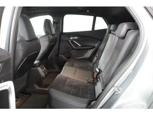 BMW iX2 xDrive30 67 kWh 2024 Elektrisch 14